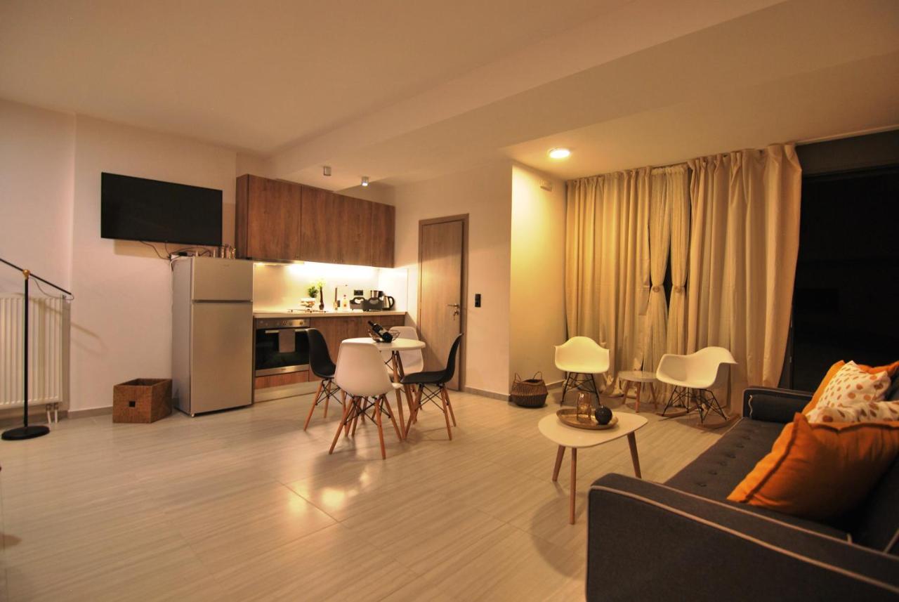Brand New Cozy Basement Apartment Аргостолион Экстерьер фото